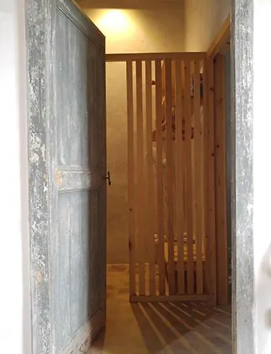 Borgo Petelia, Casa Chiarotti, Antica Casa Con Scala Esterna Strongoli