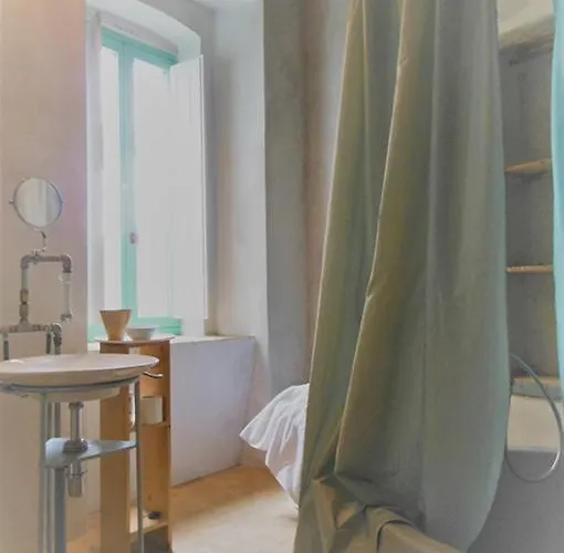 Nyaraló Borgo Petelia, Casa Chiarotti, Antica Casa Con Scala Esterna *